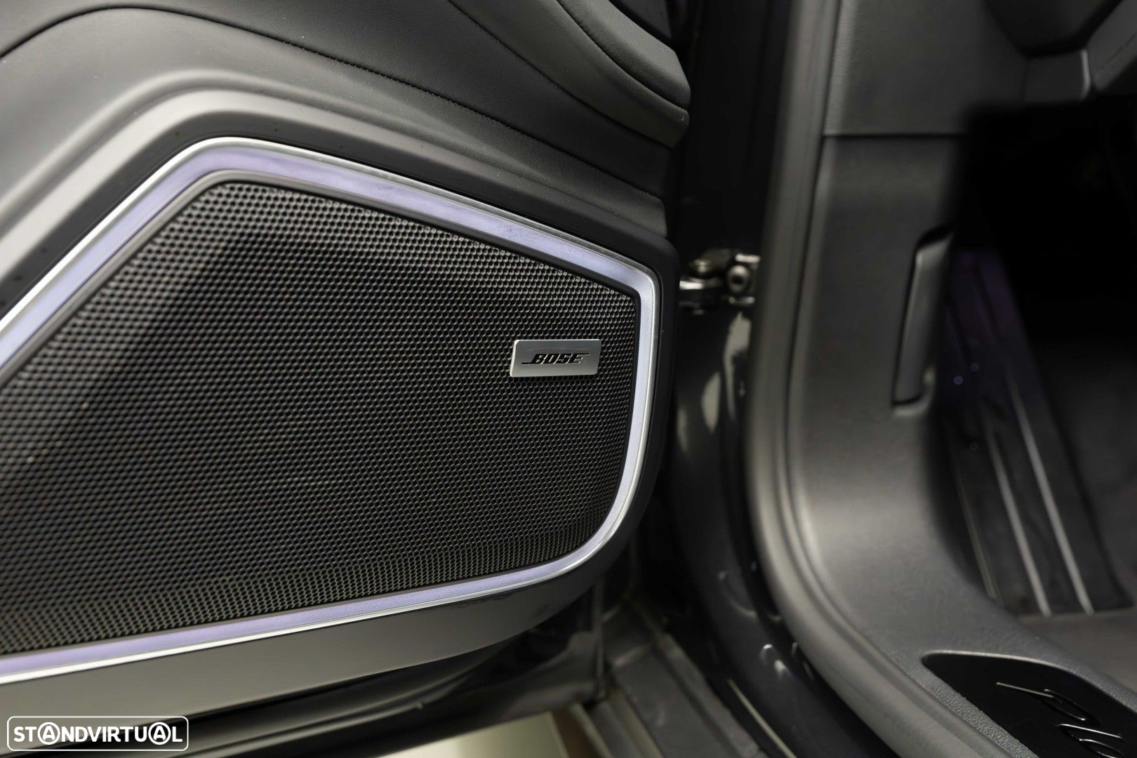 Porsche Panamera Sport Turismo 4 E-Hybrid Platinum Edition PDLS - 21