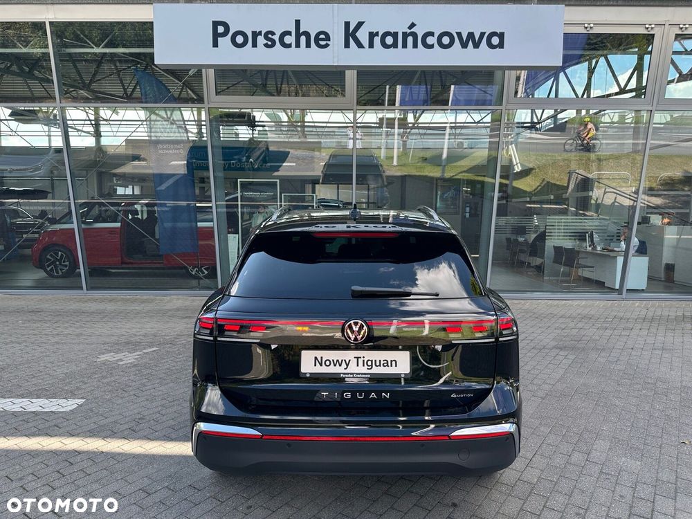 Volkswagen Tiguan 2.0 TSI 4Mot Elegance DSG - 8