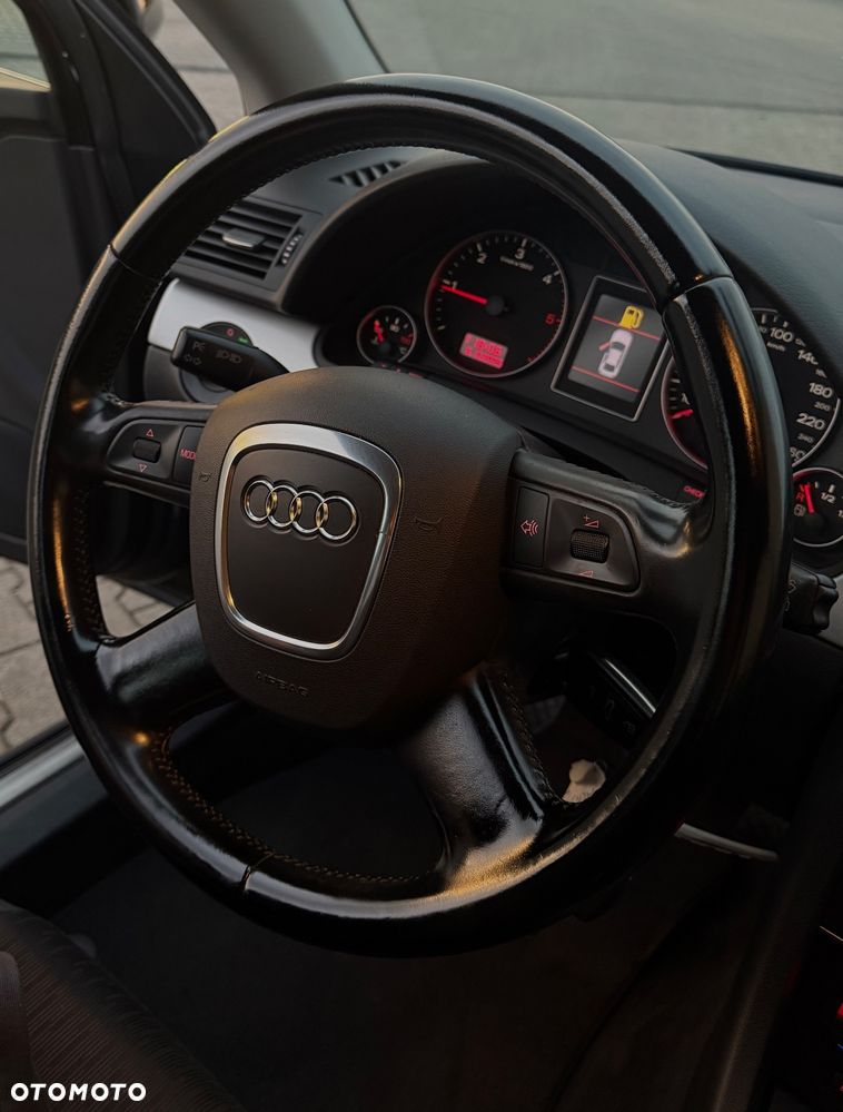 Audi A4 - 35