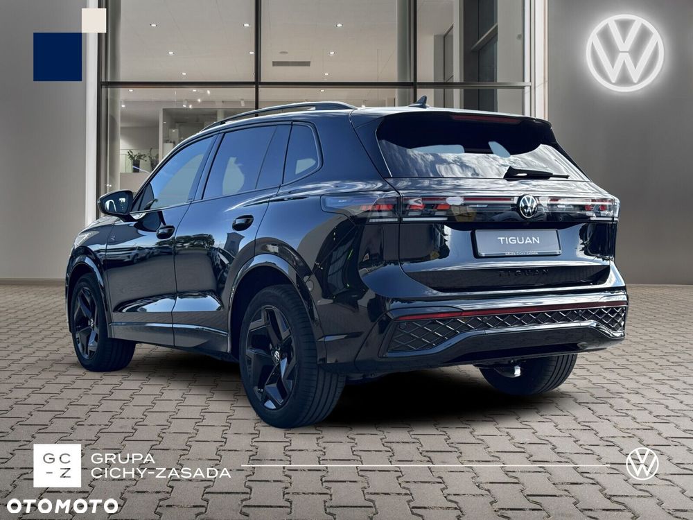 Volkswagen Tiguan - 4