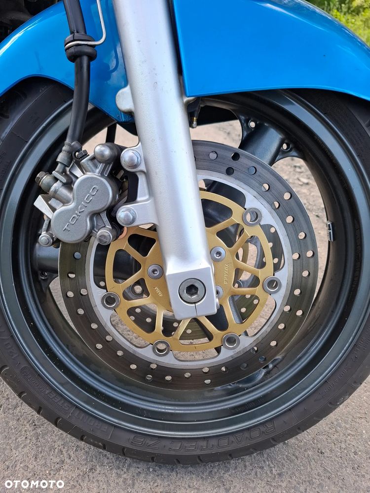 Kawasaki ZR - 6