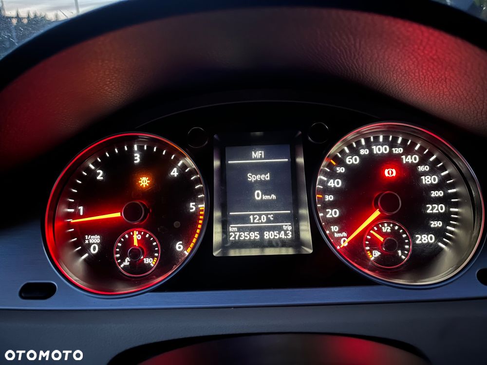 Volkswagen Passat CC 2.0 TDI DPF - 17