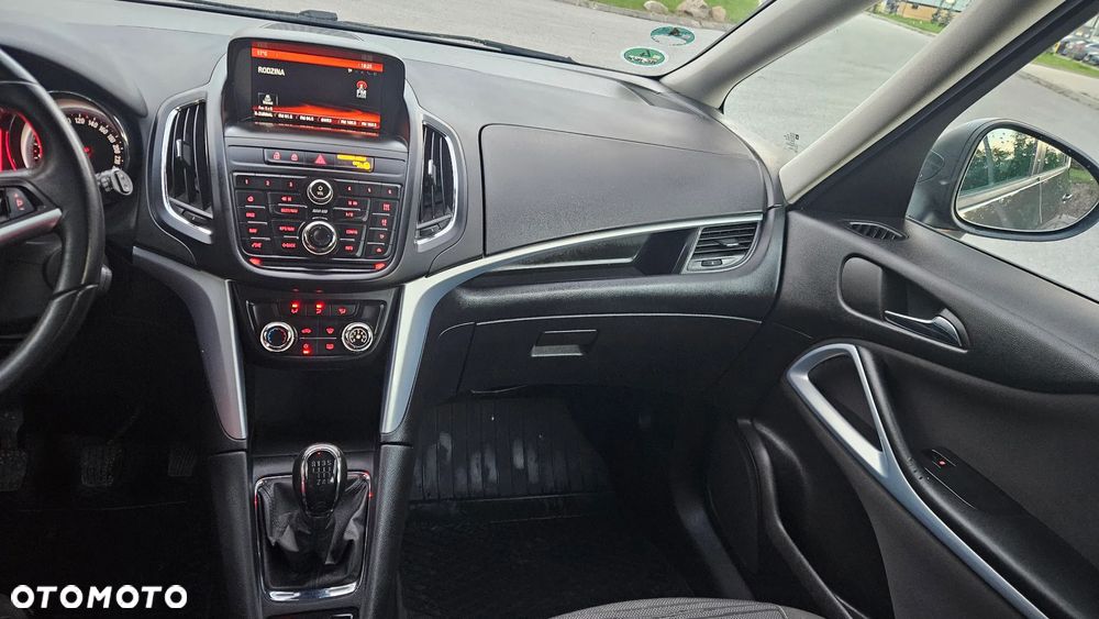 Opel Zafira Tourer 1.4 Turbo ecoFLEX Start/Stop Style - 29