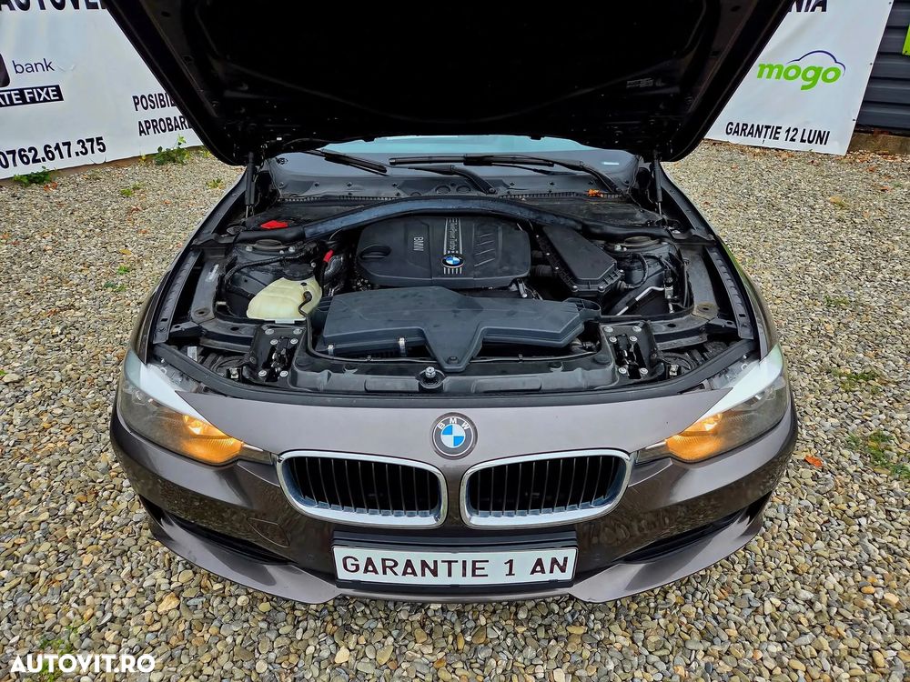 BMW Seria 3 320d Efficient Dynamic Edition - 9