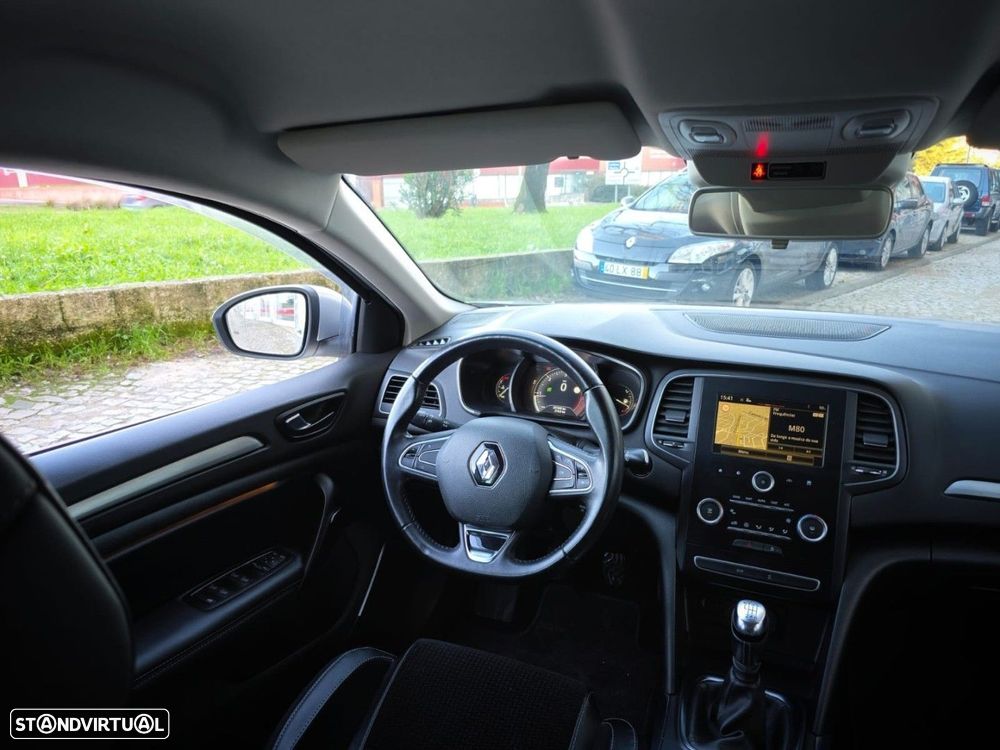 Renault Mégane 1.5 dCi Intens - 17