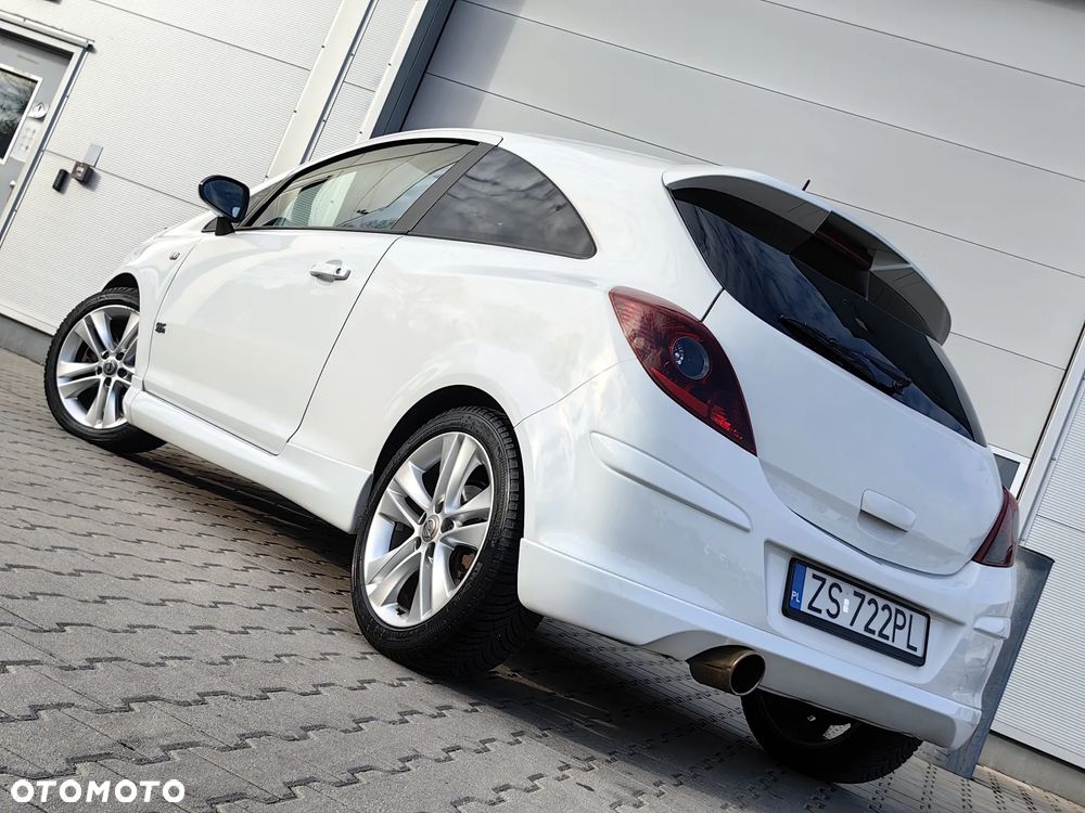 Opel Corsa 1.6T GSI - 29