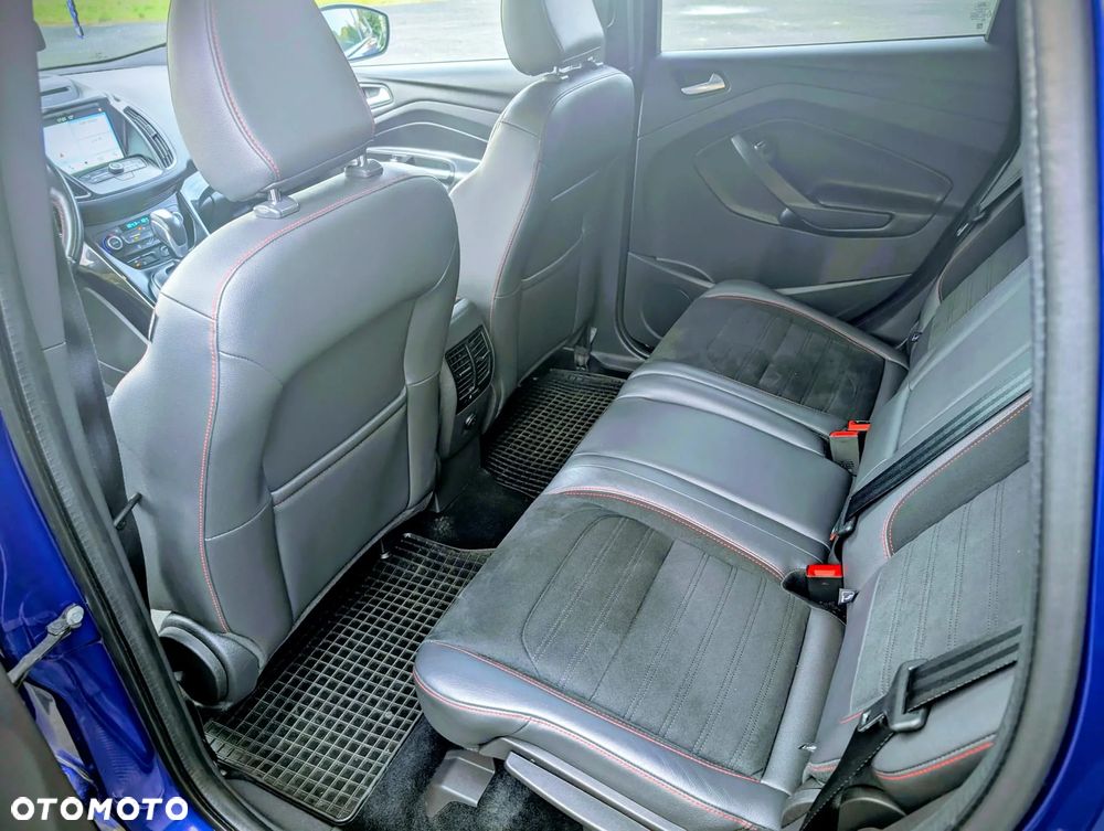 Ford Kuga 2.0 TDCi 4x4 ST-Line - 17