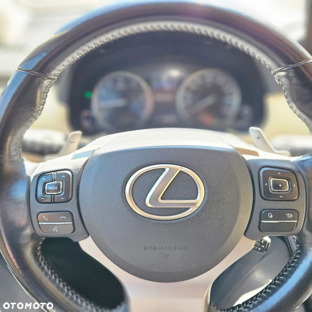 Lexus NX 200t AWD Luxury Line - 22