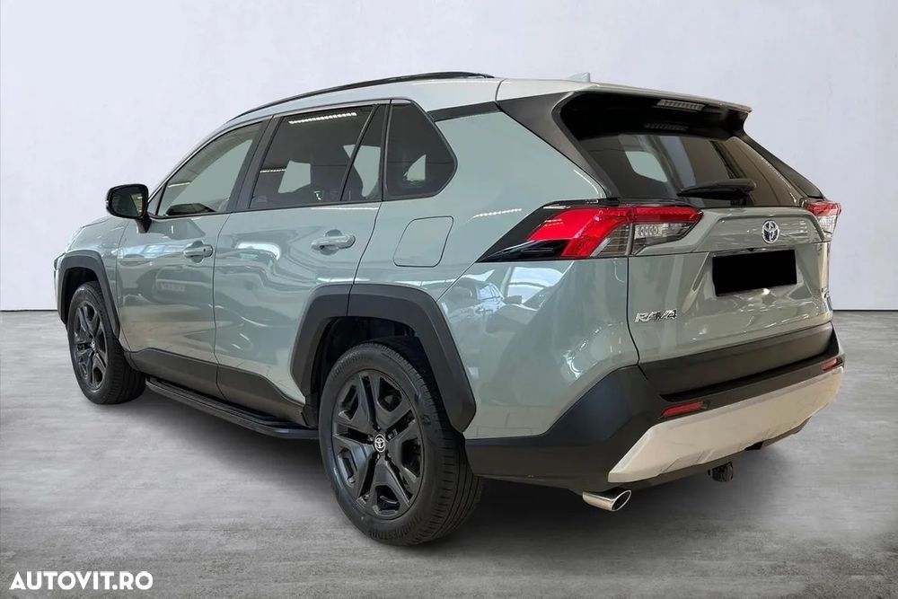 TOYOTA RAV4 2023 — imagine 5
