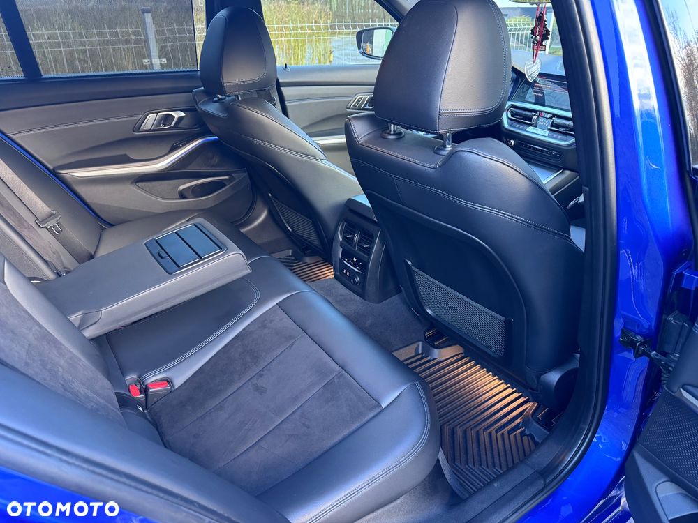 BMW Seria 3 320d M Sport Shadow - 27