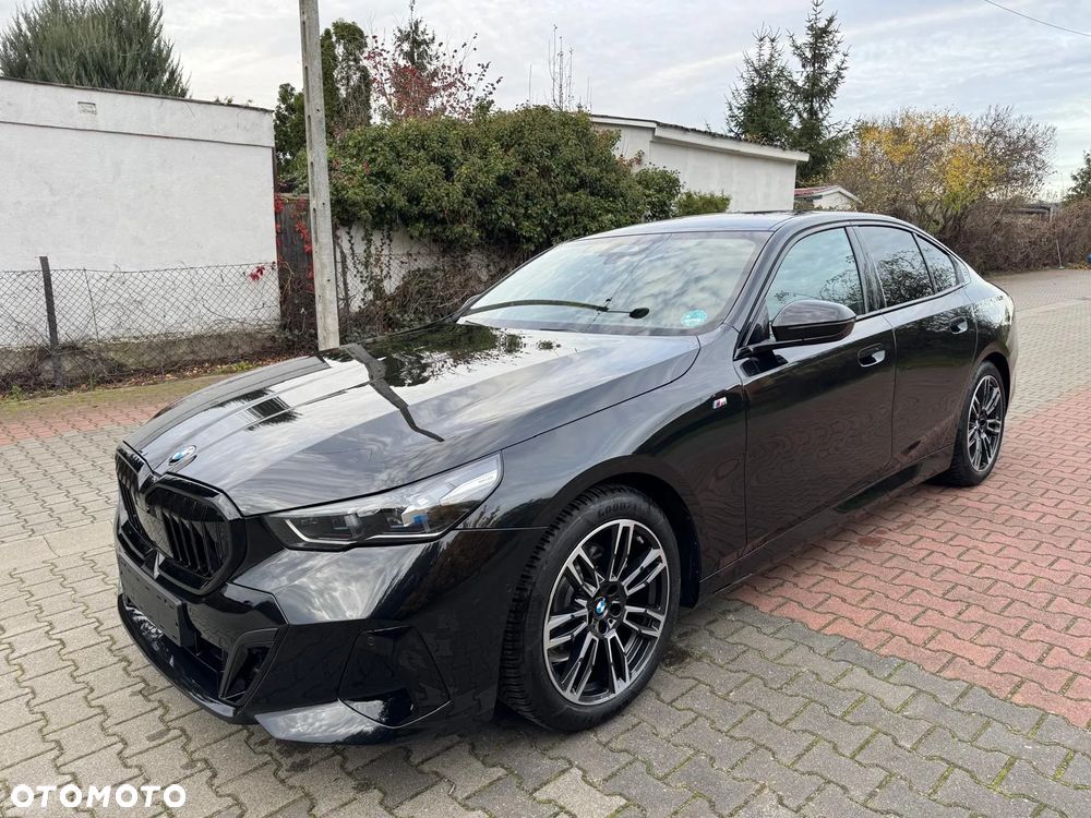 BMW Seria 5 520i Touring - 2