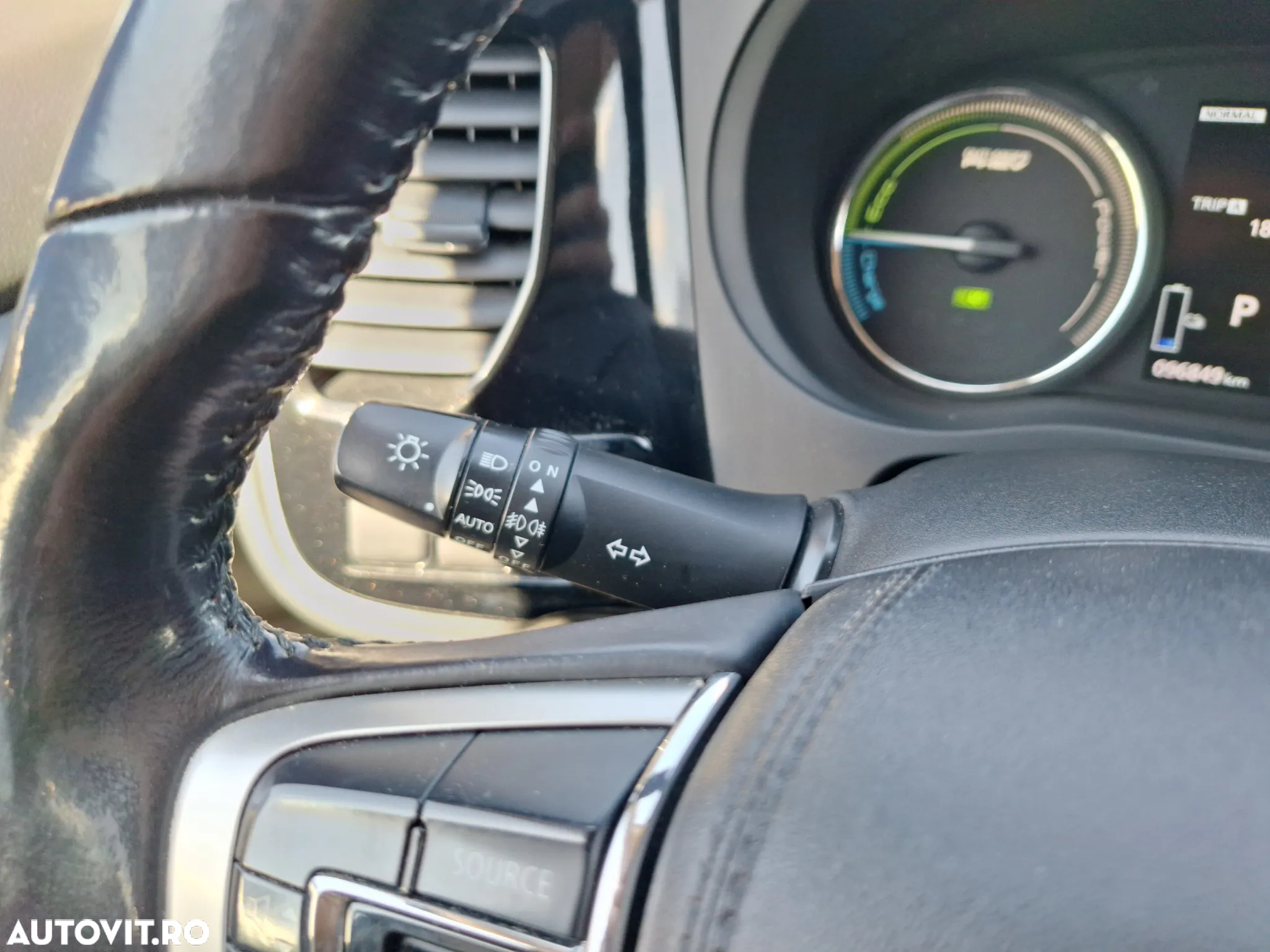 Mitsubishi Outlander - 19