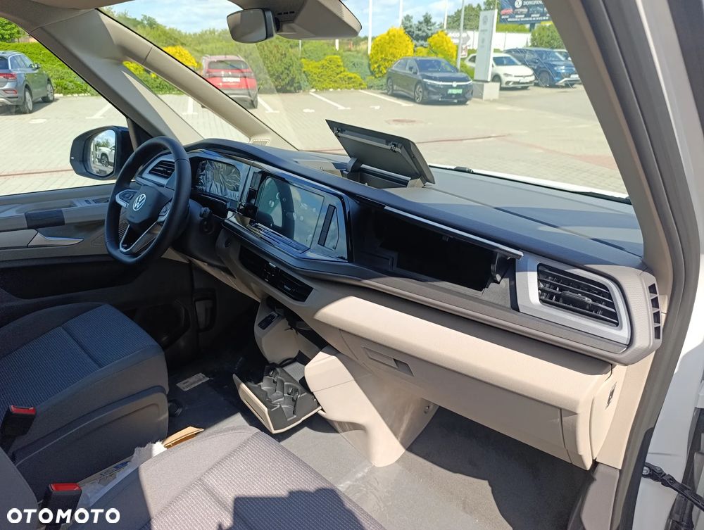 Volkswagen Multivan T7 - 16