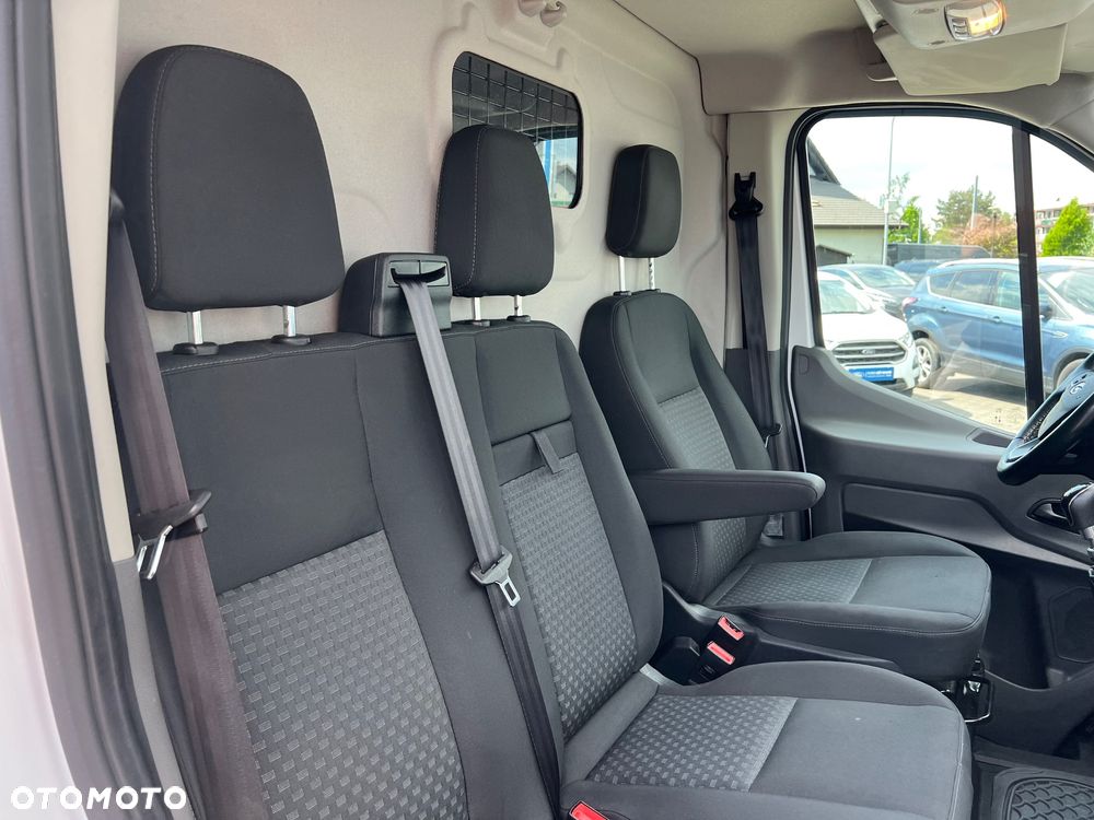 Ford transit - 37