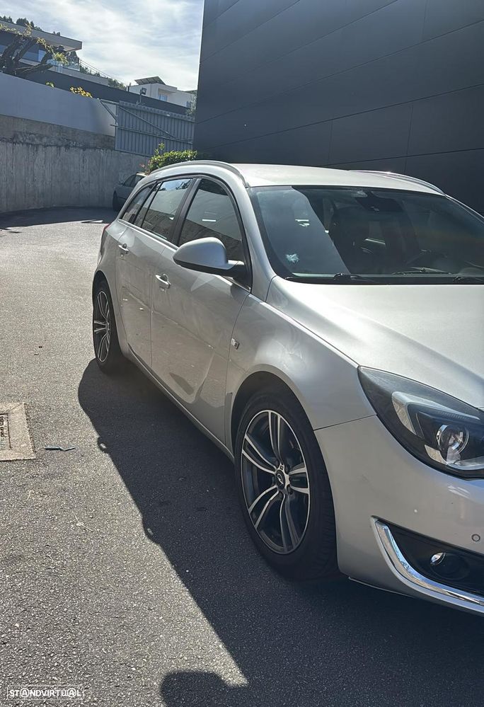 Opel Insignia Sports Tourer - 3