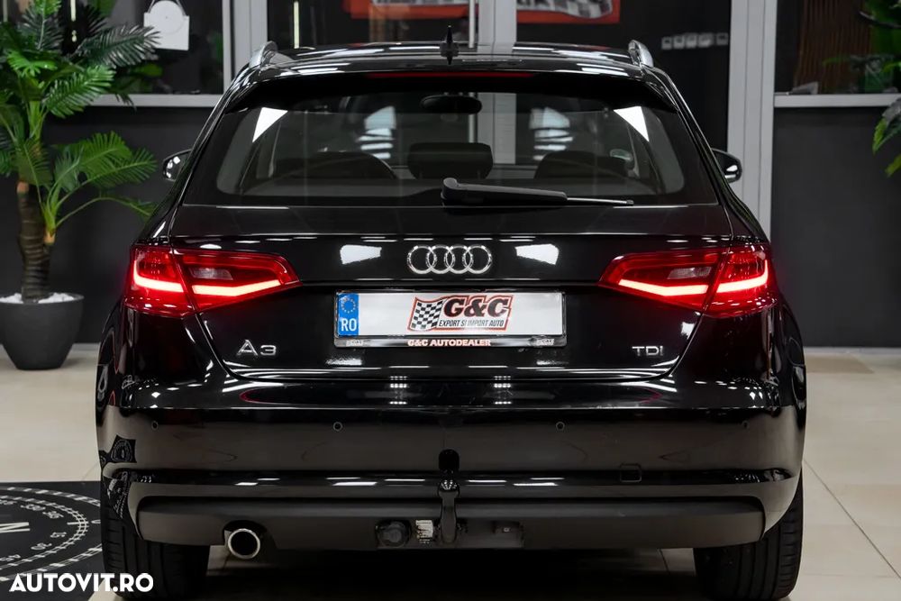 Audi A3 1.6 TDI Sportback (clean diesel) S tronic Ambition - 6