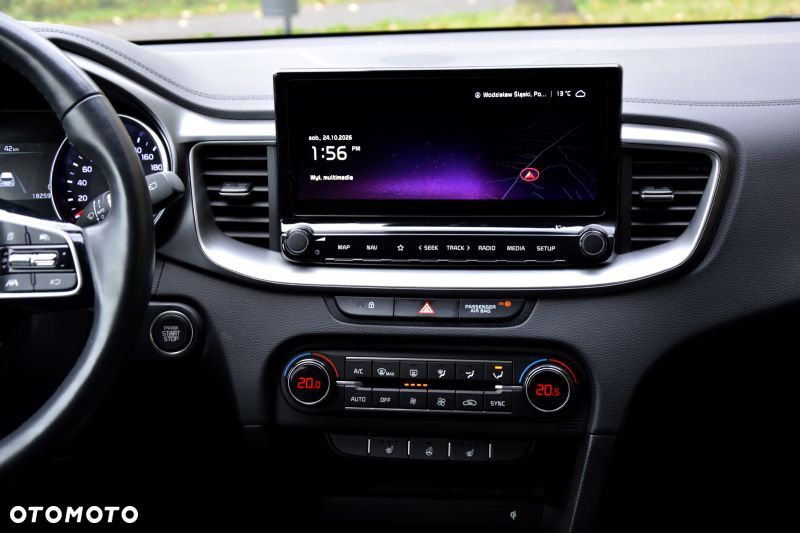 Kia Ceed 1.5 T-GDI L - 24