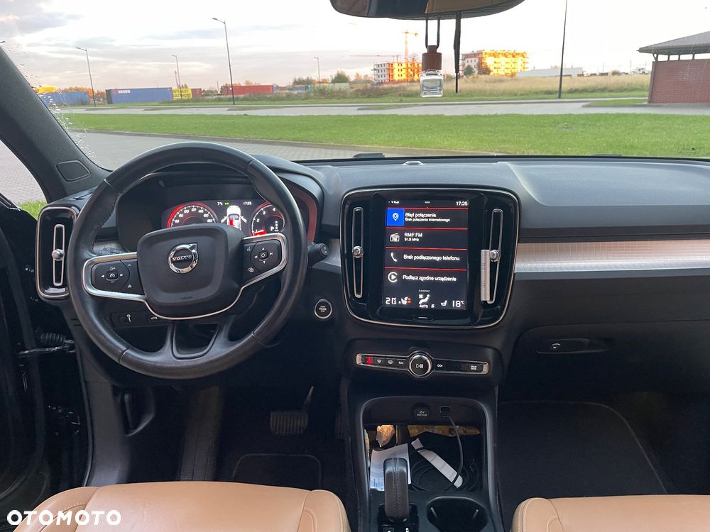 Volvo XC 40 T5 AWD Momentum - 16