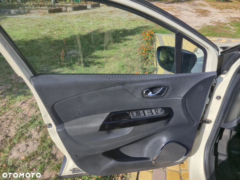 Renault Captur - 12