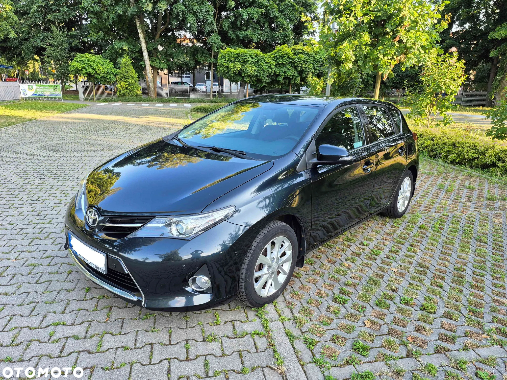 Toyota Auris 1.6 Premium Comfort - 3
