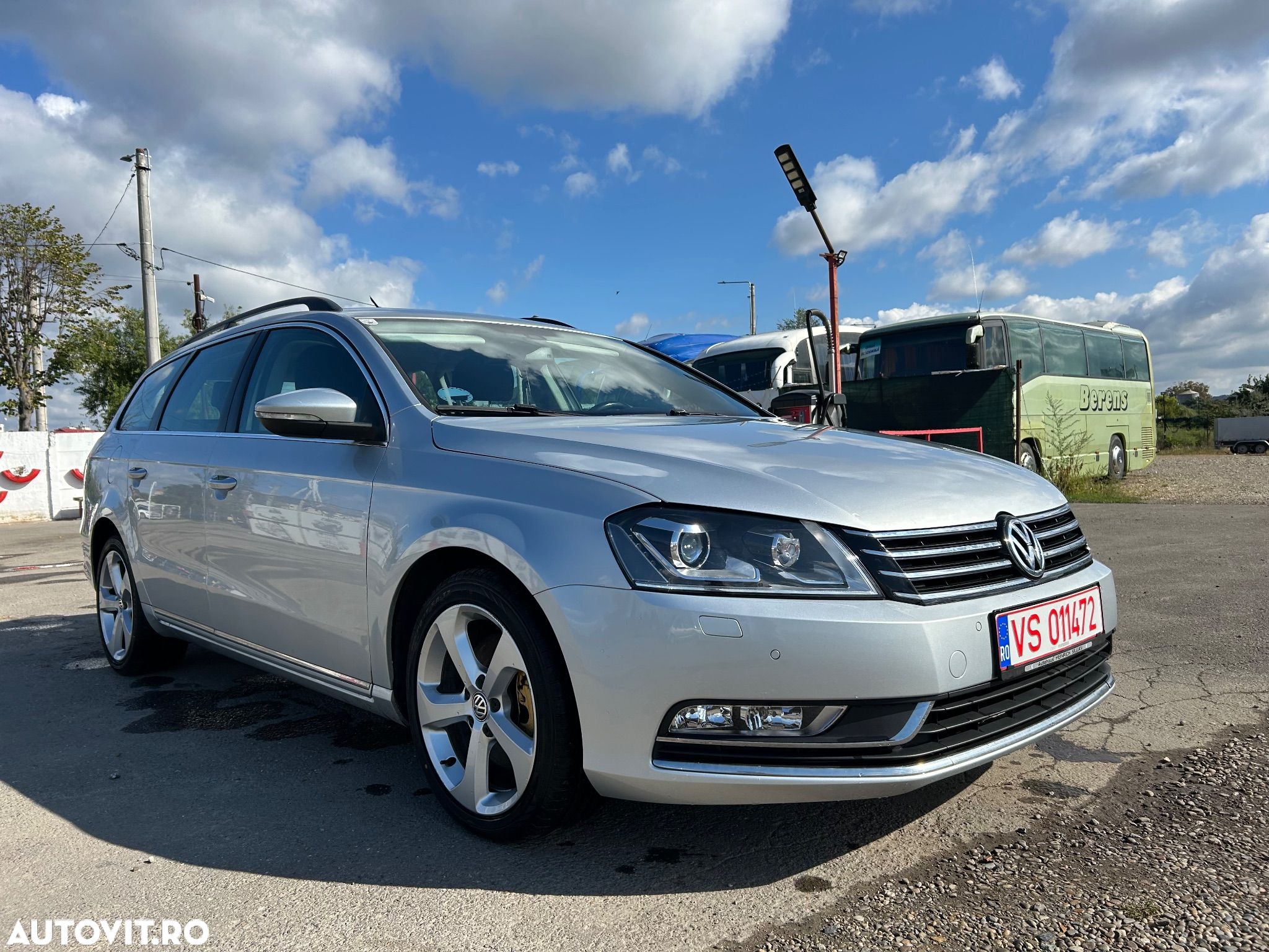 Volkswagen Passat Variant 2.0 Blue TDI DSG SCR Comfortline - 1