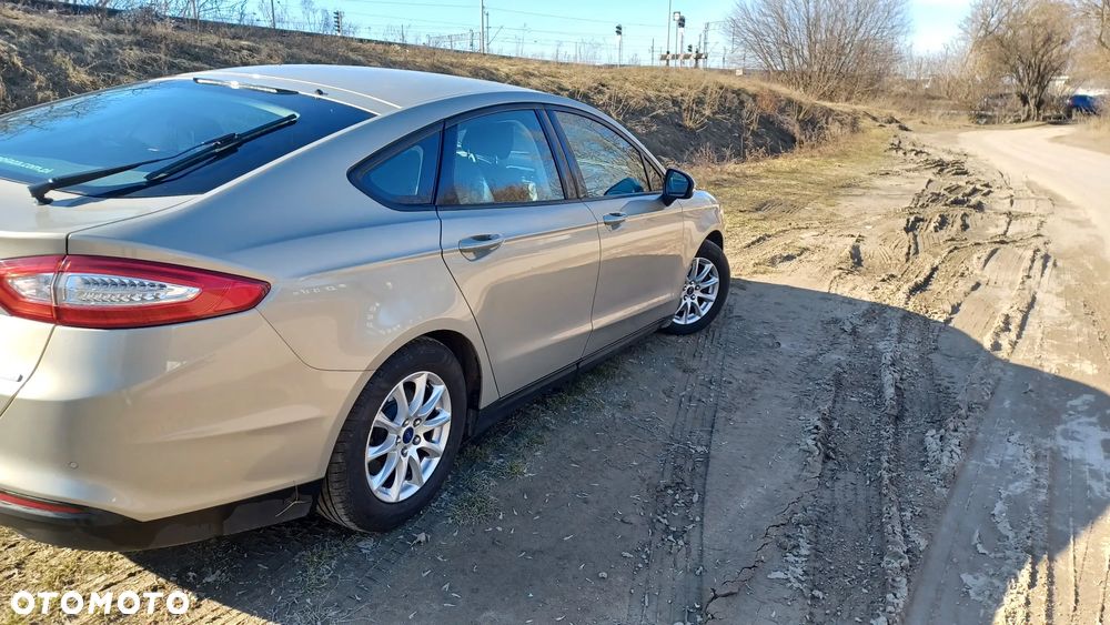 Ford Mondeo - 4