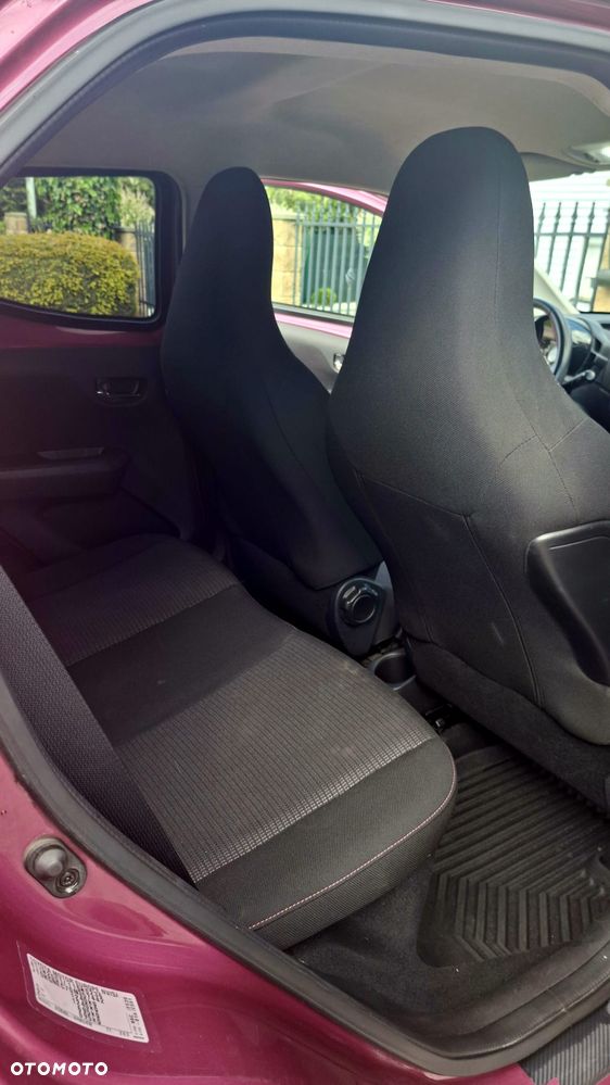 Toyota Aygo x-style - 12