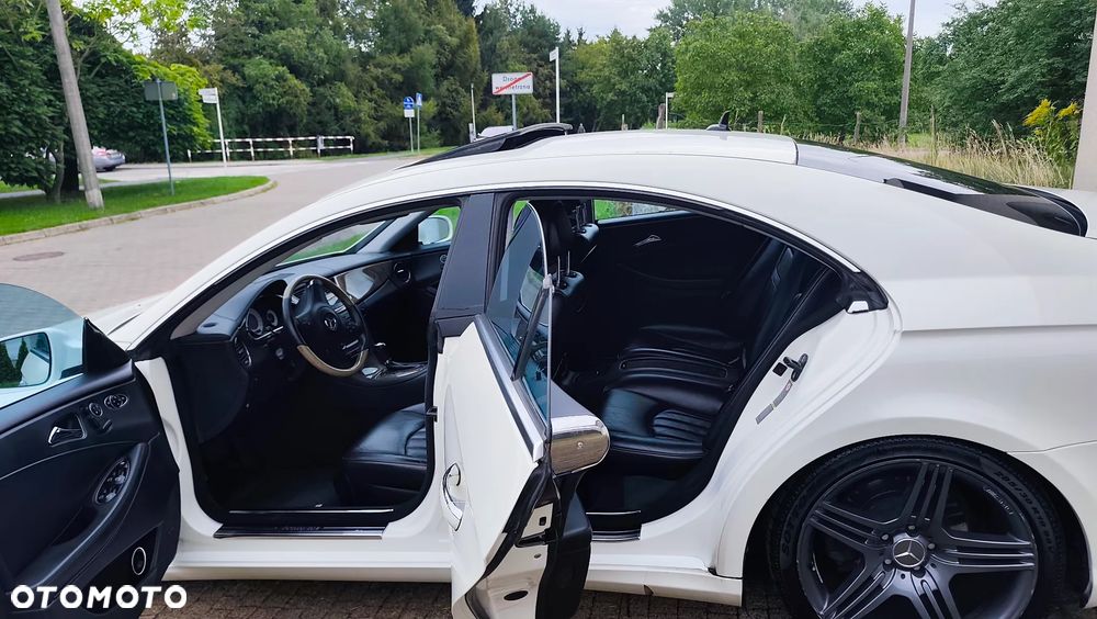 Mercedes-Benz CLS 500 7G-TRONIC - 16