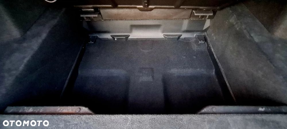 Honda Civic 1.8 Elegance (ADAS / Connect+) - 19