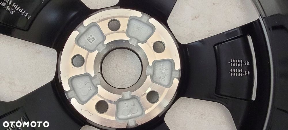 FELGA VW ID.3 7,5x19 19 ET50 5x112 10A601025 - 7