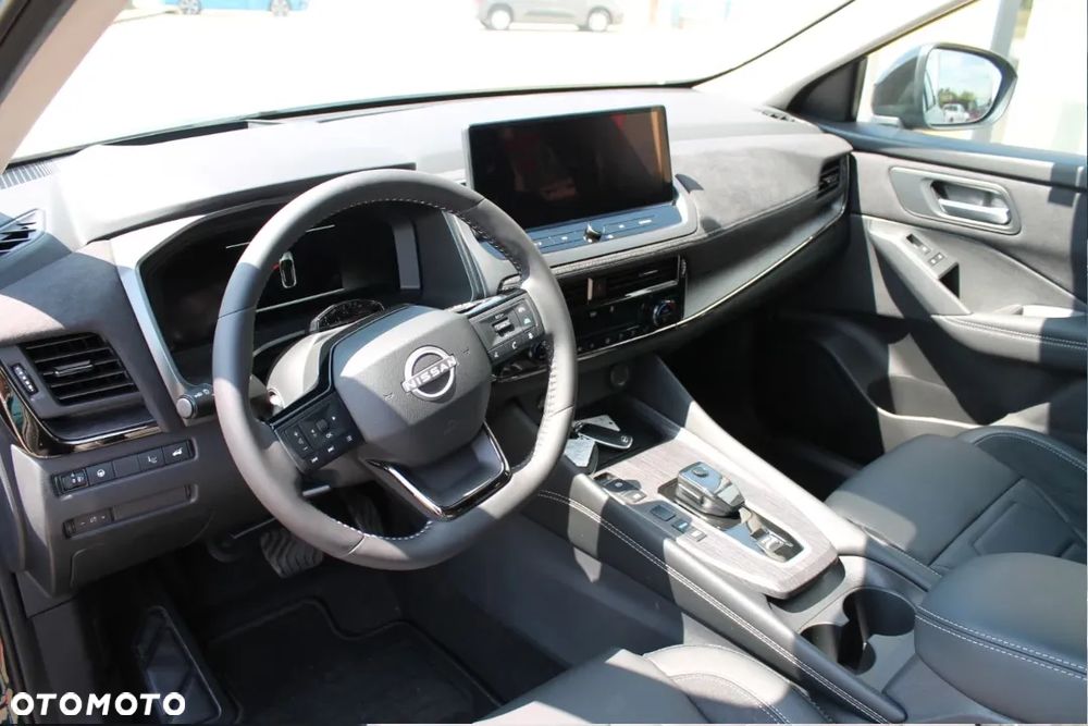 Nissan Qashqai - 14