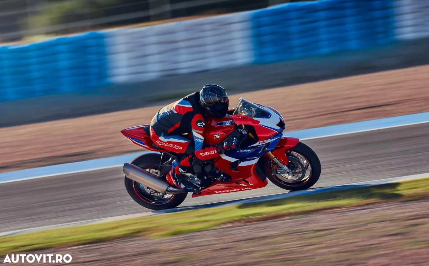 Honda CBR1000RR-R Fireblade SP - 3