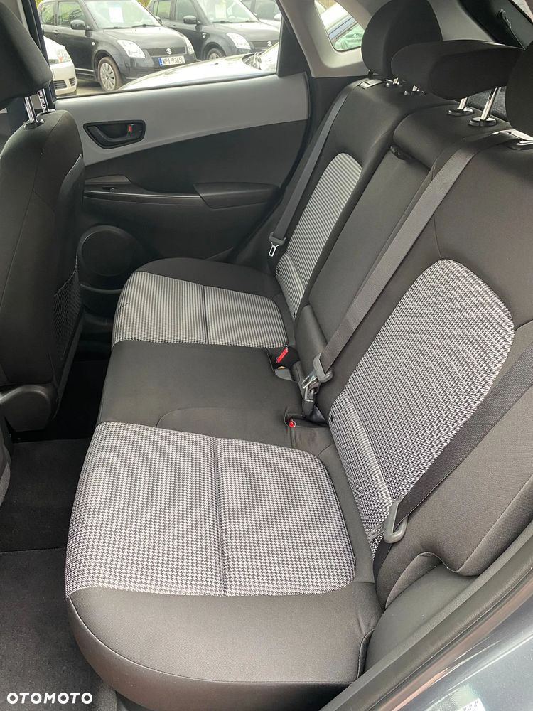 Hyundai Kona - 24