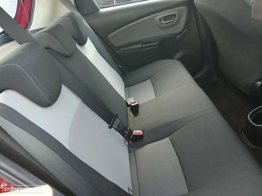 Toyota Yaris 1.0 VVT-i Comfort - 26