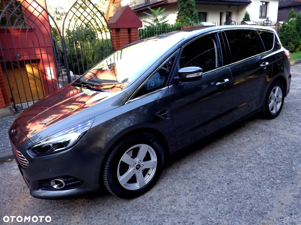 Ford S-Max 2.0 TDCi Titanium PowerShift - 29