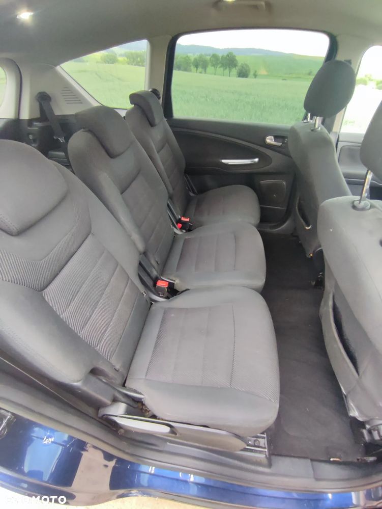 Ford S-Max - 27