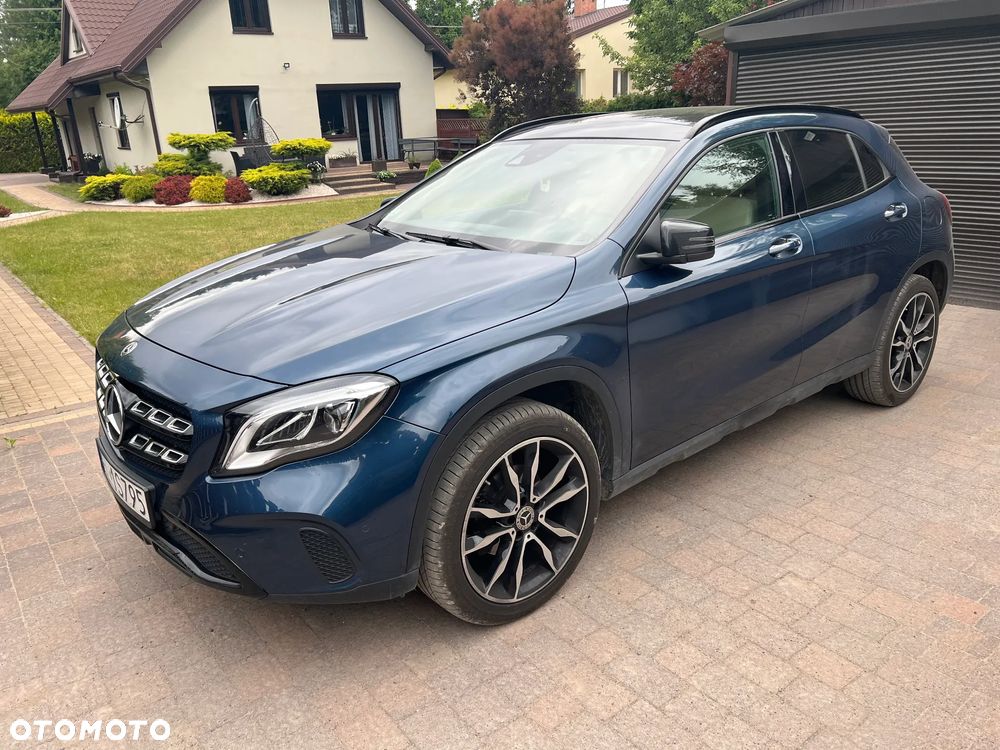 Mercedes-Benz GLA 200 7G-DCT Style - 6