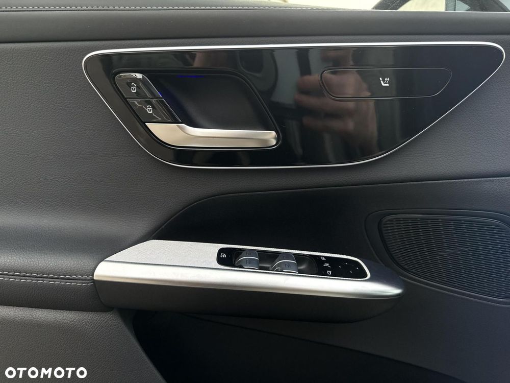 Mercedes-Benz GLC - 11