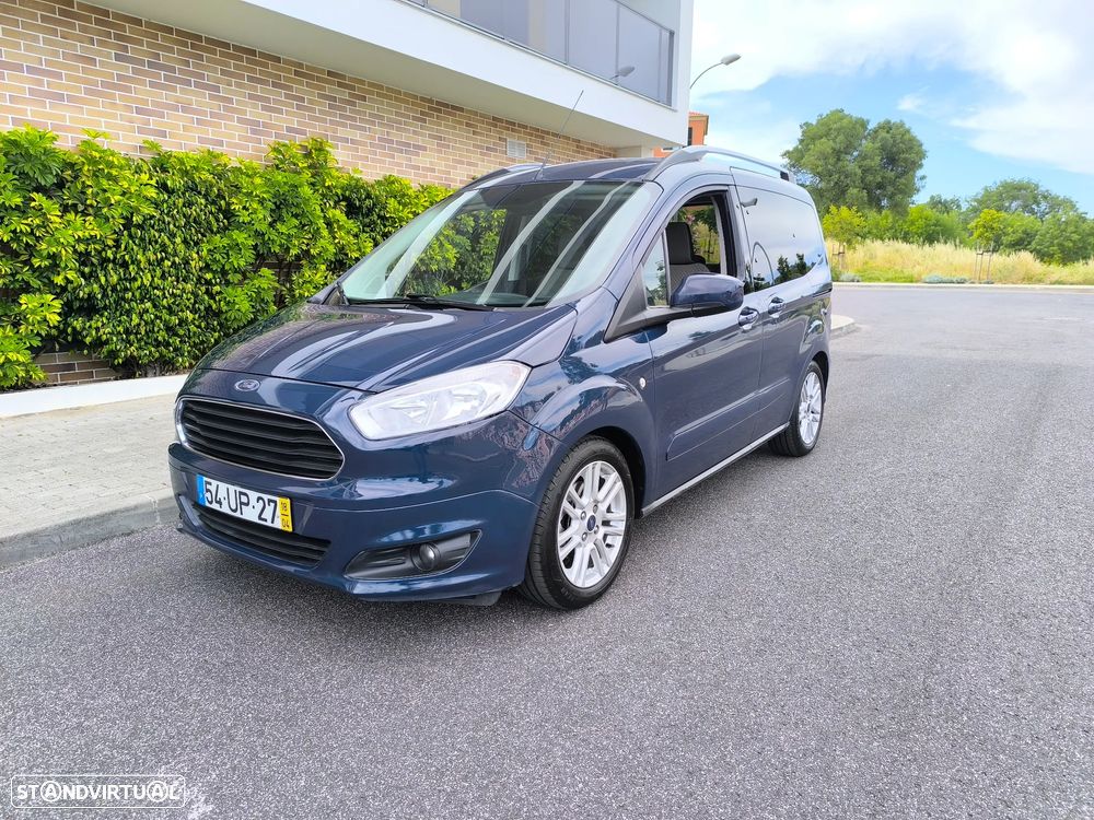Ford Tourneo Courier 1.0 EcoBoost Titanium - 2
