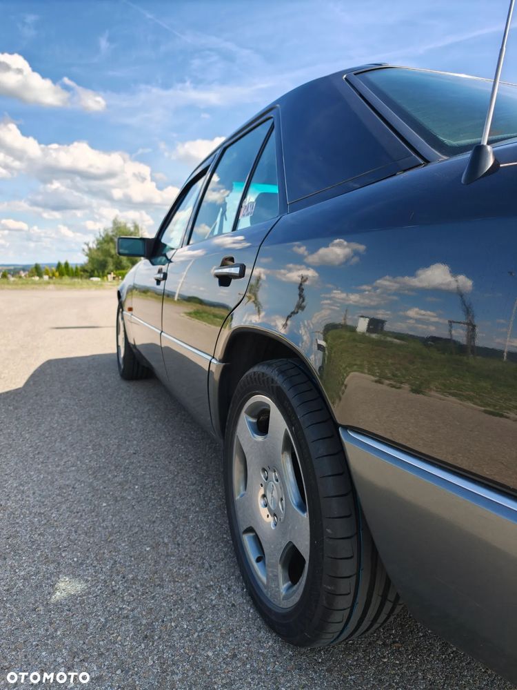 Mercedes-Benz W124 (1984-1993) - 5