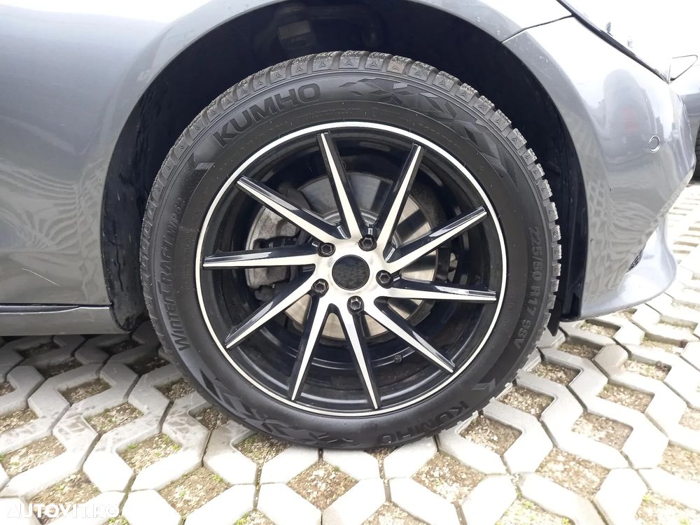 Mercedes-Benz C - 19