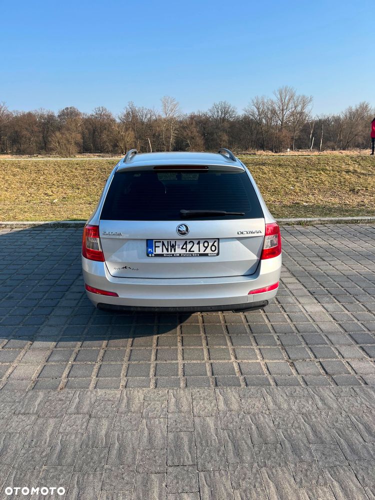 Skoda Octavia 1.6 TDI Ambition - 6