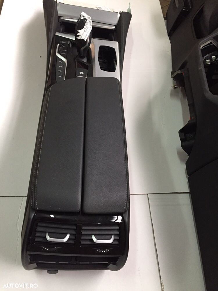 Plansa bord cotiera BMW seria 6 G32 Gran Tourer - 4