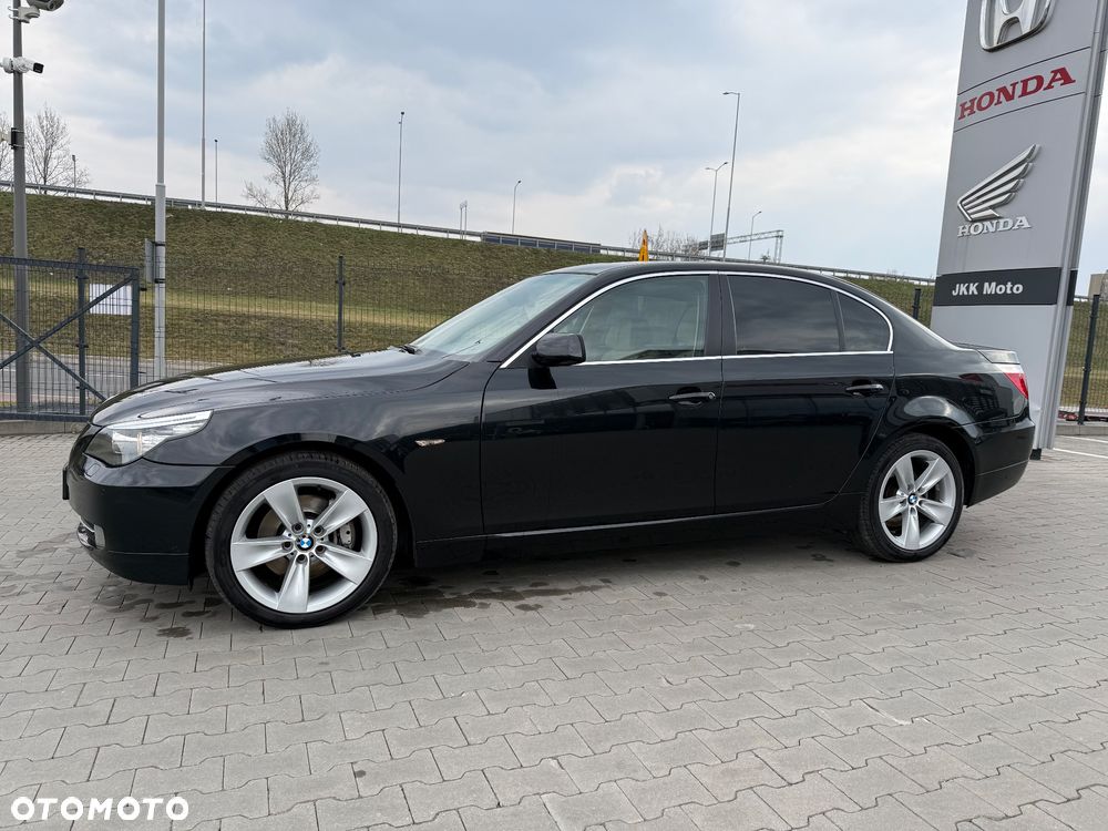 BMW Seria 5 530d xDrive Edition Exclusive - 11