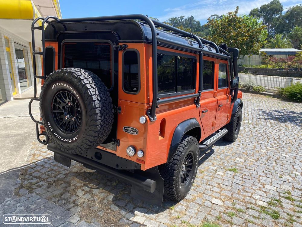 Land Rover Defender 110 2.5 Td5 S - 16