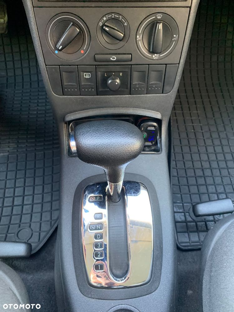 Volkswagen Lupo - 25
