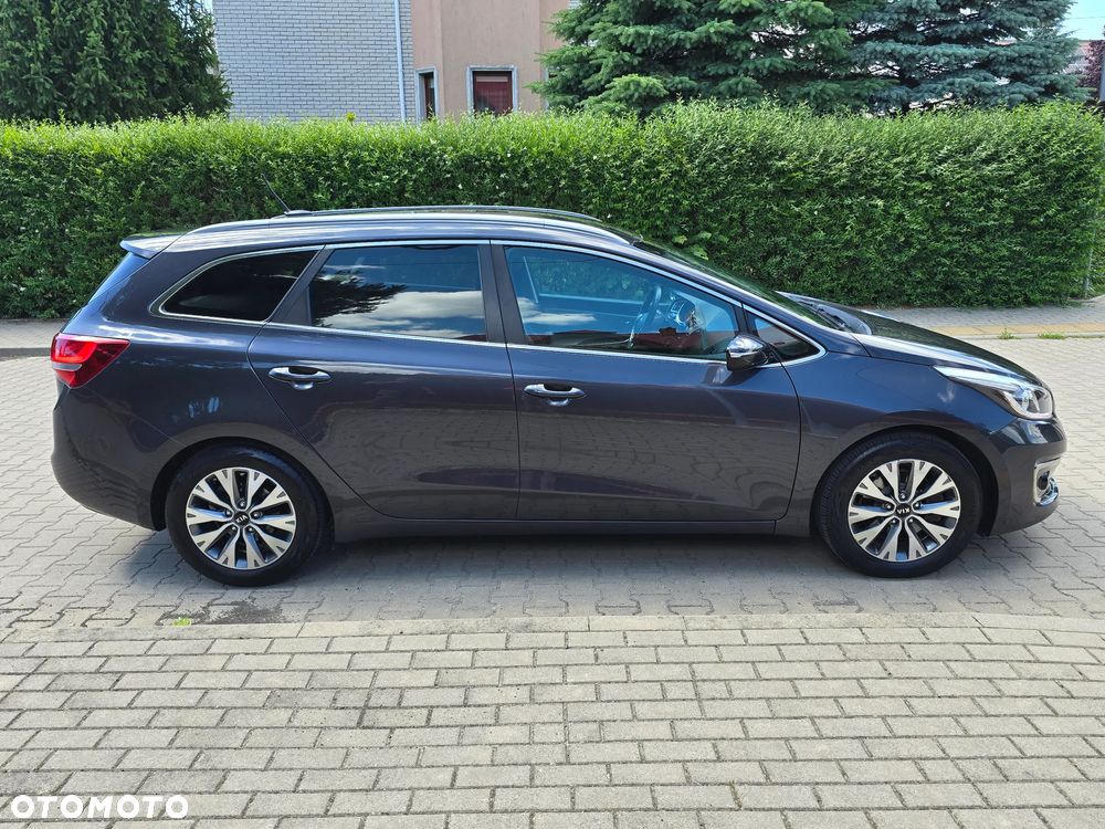 Kia Ceed 1.6 CRDi L - 12