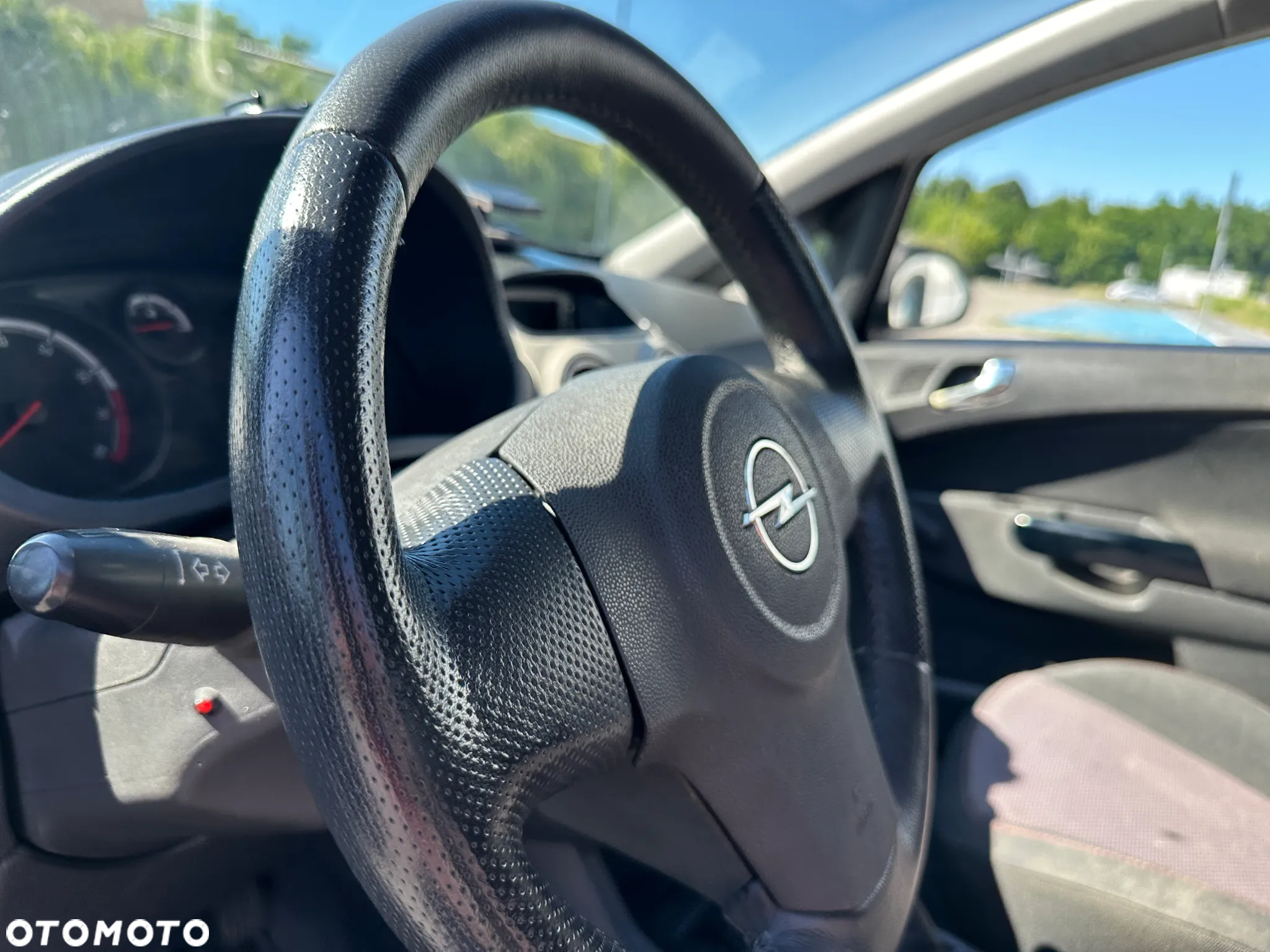 Opel Corsa - 10