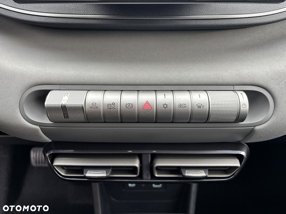 BYD Dolphin Surf 43.2kWh Comfort - 18