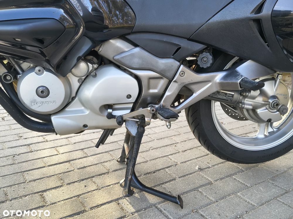 Honda Deauville - 19